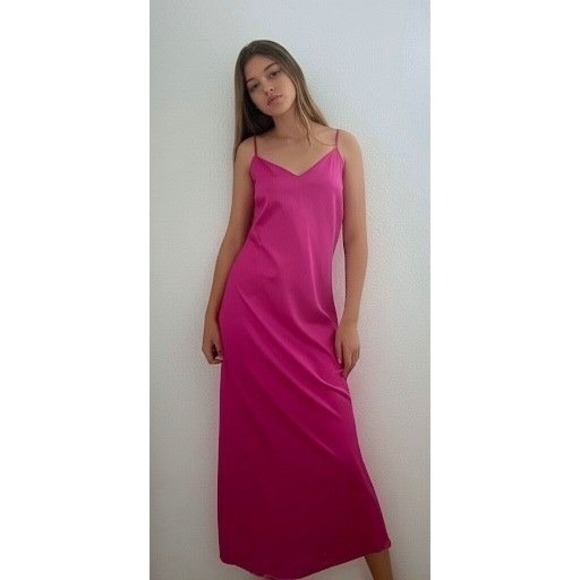 Old Navy Dresses & Skirts - Old Navy Slip Maxi Dress S Raspberry Tart Pink Satin Smocked Side Slit Fairy NWT